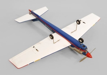 PH054 Phoenix TYPHOON 1,5m F3A-Retro